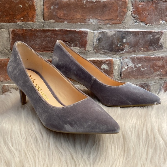 Nine West Shoes - New Nine West Soho 9X9 Gray Velvet Heels, Size 5.5M